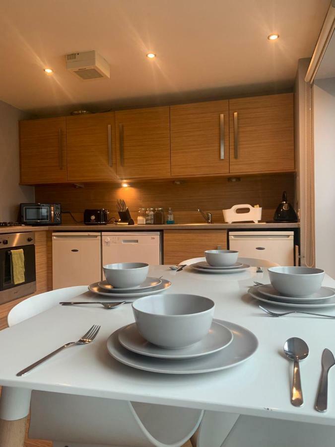 Merchant City Modern 1 Bed Executive Flat Glasgow Bagian luar foto